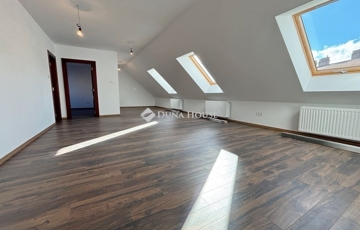 Eladó lakás