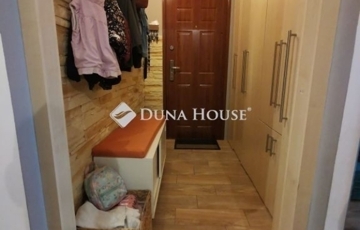 Eladó lakás