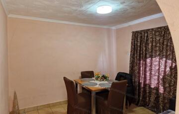 Eladó családi ház