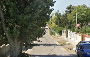 Eladó telek/földterület