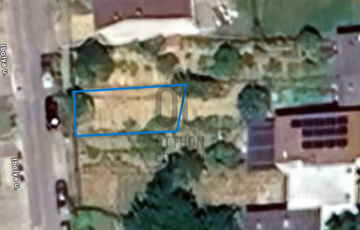 Eladó telek/földterület