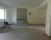 Kömlőd község határában közösségi szállás eladó