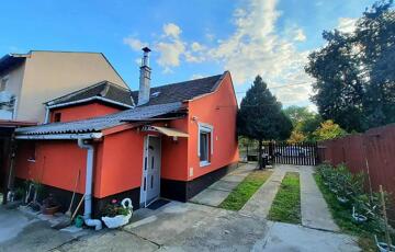 Eladó családi ház