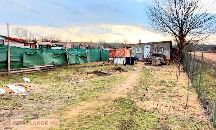 Eladó Zártkert Pilisen