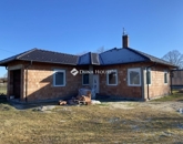 Eladó családi ház Tass 65 000 000 Ft