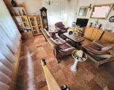 Újszász központjában kiváló helyen remek családi ház eladó!