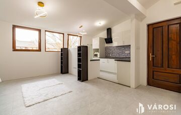 Eladó lakás