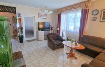 Eladó családi ház