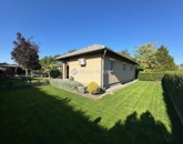 Eladó családi ház Nagyvenyim 129 900 000 Ft