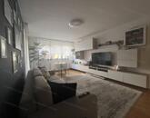 Eladó 64 m²-es földszinti lakás Veszprém, Cholnokyvárosban!