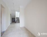 Eladó családi ház Sándorfalva 149 990 000 Ft