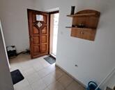 Eladó három különálló lakrészes családi ház Komáromban, befektetőknek is ideális!!