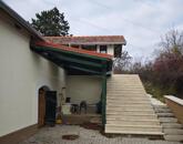 Hagyományok és komfort harmonikus ötvözete a vászolyi Öreg-hegyen