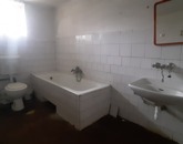 327541