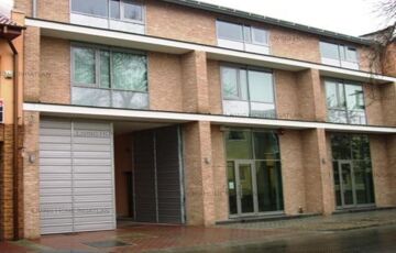 Kiadó iroda/üzlethelyiség