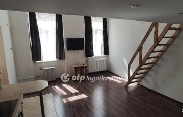 Eladó lakás