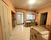 Eladó családi ház Üllő 79 900 000 Ft