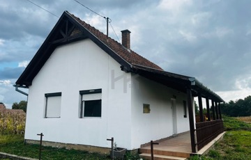 Eladó családi ház