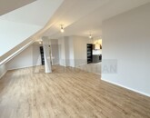 Eladó lakás Szeged 80 000 000 Ft