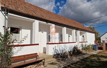 Kiadó családi ház