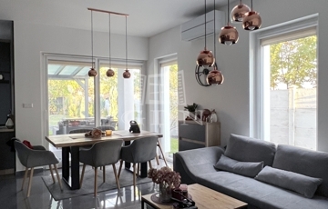 Eladó családi ház