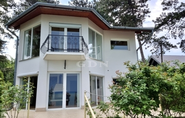 Eladó üdülő/nyaraló