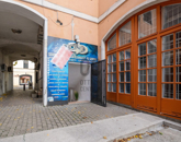 Eladó iroda/üzlethelyiség Szekszárd 15 000 000 Ft