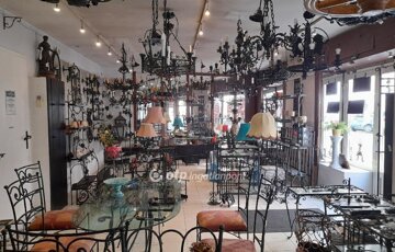 Eladó iroda/üzlethelyiség