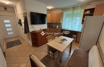 Eladó lakás