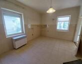 Eladó családi ház Kisbér 39 500 000 Ft