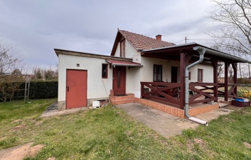 Eladó üdülő/nyaraló