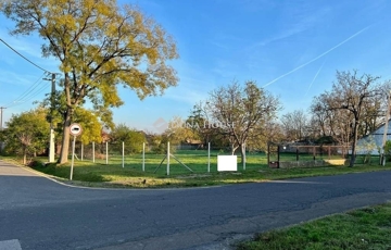 Eladó telek/földterület