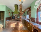 Eladó családi ház Felsőlajos 100 000 000 Ft