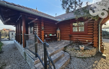 Eladó családi ház