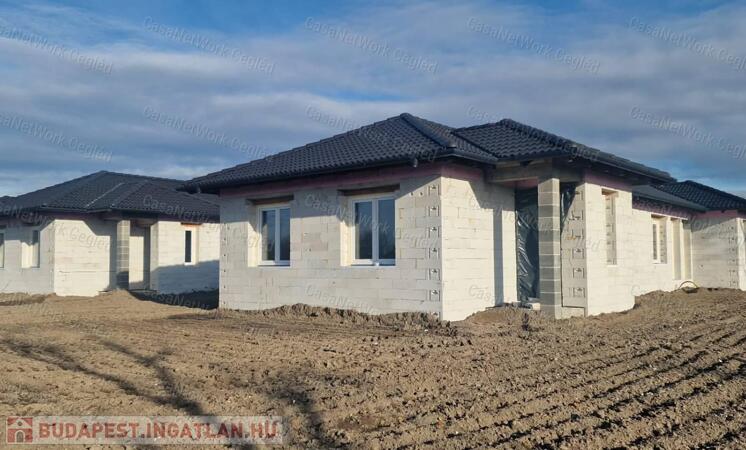 Eladó új építésű ikerház Cegléden – I. lakás                                 