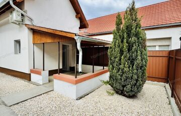 Eladó családi ház