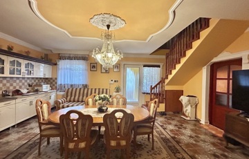 Eladó családi ház