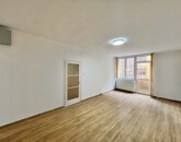 Kiadó iroda/üzlethelyiség Kaposvár 300 000 Ft