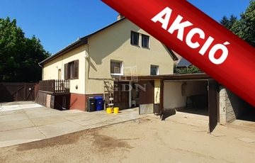 Eladó családi ház
