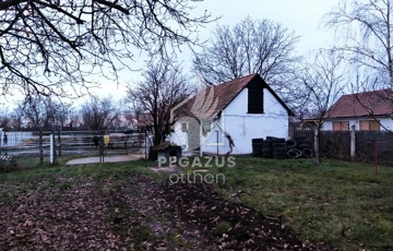 Eladó családi ház