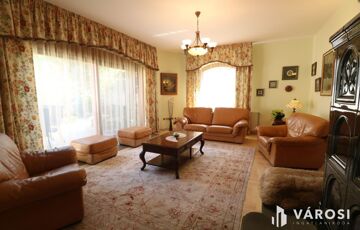 Eladó családi ház