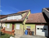 Eladó családi ház Pécs 89 900 000 Ft