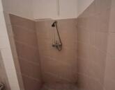 eladó belvárosi üzlethelyiség Jászárokszállás központjában.