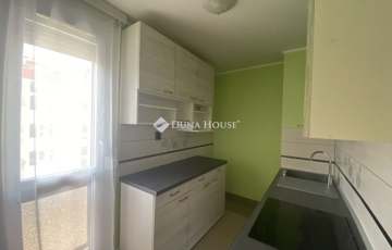 Eladó lakás