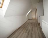 Veszprémben ELADÓ egy 117 nm újszerű családi ház!