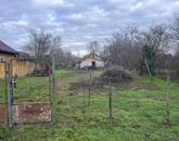 Ealdó építési telek Vezseny központi utcájában