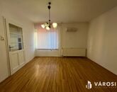 Eladó családi ház Debrecen 69 900 000 Ft