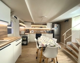 Eladó családi ház Pécs 89 900 000 Ft