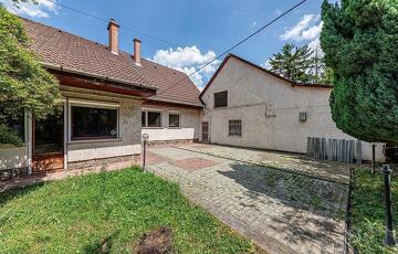Eladó családi ház