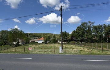 Eladó telek/földterület